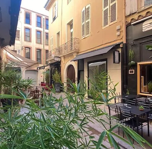 Apartment T2/3 Centre Au Pied Du Castillet